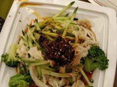 -魏家凉皮(中央广场店)