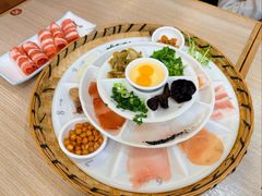 -花馬肆.云南过桥米线(汉神购物广场现场熬汤店)