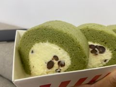 -红宝石·鲜奶小方·海派西点房(金杨店)