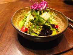 健康蔬菜沙拉拌牛油果-晶采轩(虹桥路店)