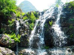-大平台龙居瀑布旅游区