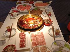 -二荆条·城市森林火锅旗舰店