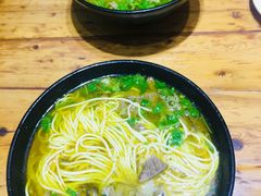 -杨记清芳牛肉拉面(京广路店)