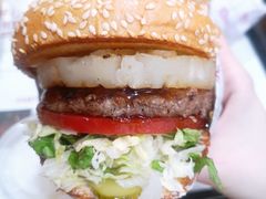-The Habit Burger Grill 哈比特汉堡(世博店)