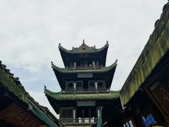 -华光驿站私房菜·黑金冠