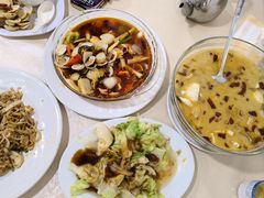 -YI PIN JU 一品居中餐厅 中国超市