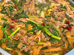 牛肉八带鱼饼土豪锅-京玉菲饭店(李村店)