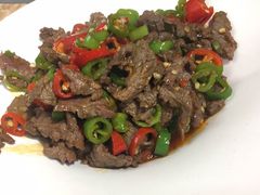 -靓靓蒸虾(恩施新天地店)