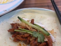 -合合春饼·酱骨·东北菜(潘家园店)