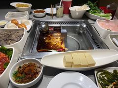 -海底捞火锅(海宁路店)