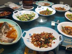 -呷湘厨·鱼汤捞饭·剁椒鱼头·辣椒炒肉(国家会展中心店)