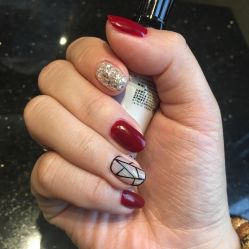 -手牵手美甲