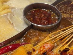 -佰人王串串香火锅(洋珠巷店)