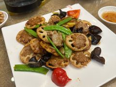 -一品美食城(石碣序伦小学店)