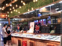 -宝燕海货工场(长江国际店)
