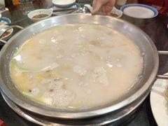-老来福·非遗酸汤兔(凯旋路店)