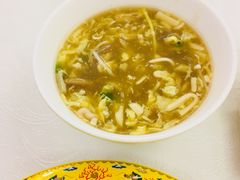 美味酸辣汤-银都上海菜馆(粤海东路店)