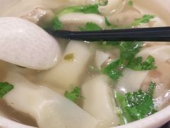 蛋黄鲜肉-吉祥馄饨(虹桥火车站店)