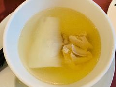 泰式椰青鸡汤-南沙游艇会·大兵船餐厅