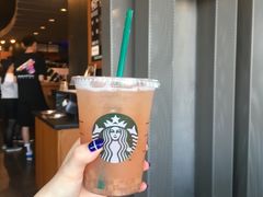 -星巴克臻选(深圳龙岗万科店)