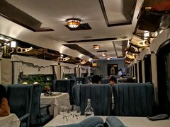 -火车头法国西餐厅