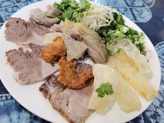 -桥香园云南过桥米线(金马碧鸡店)