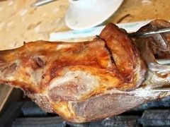 -正宗新疆天山烧烤(贵新街店)