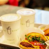 来Shake Shack过深圳的夏天吧🥳