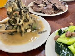 -宝瑞门钉肉饼店