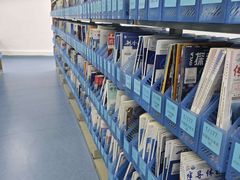 -南山图书馆(常兴路店)