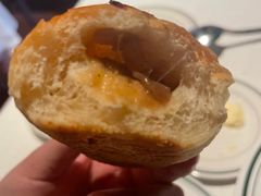 面包-Wolfgang’s Steakhouse 沃夫冈牛排馆(上海白玉兰广场店)