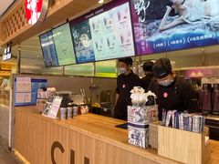 -霸王茶姬(上海静安大悦城店)