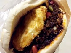 荷包蛋-老马家马蓉蛋菜夹馍·腊牛肉夹馍(回民街店)