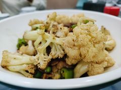 -湖南人家湘菜馆(镇江路店)
