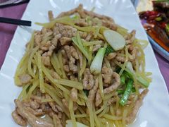 -洪霞餐馆