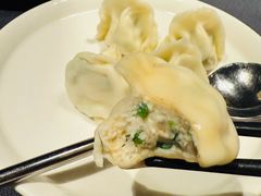 -鲁采LU STYLE(新天地店)