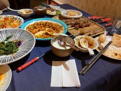 -伊带伊路新疆美食府(呼家楼店)