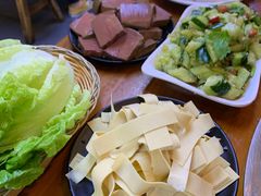 -曹丞相·地锅鸡·地锅鱼(武林店)