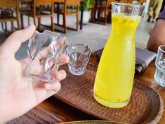 -喜洲吧·江畔老船厂·庭院餐厅(喜临院店)