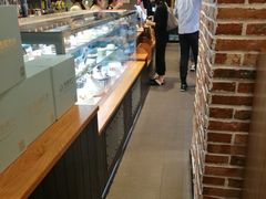 -焙丽拾光(麦凯乐直营店)
