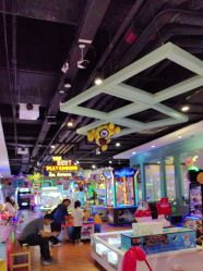 -卡通尼乐园(上海万象城店)