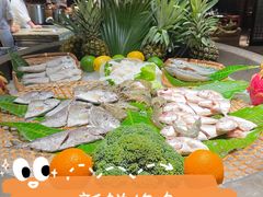 -JW万豪厨房餐厅·滨海草坪烧烤·海鲜·海景(三亚绿发山海天JW万豪酒店)