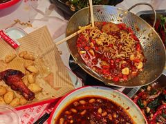 -老闵田螺馆·南昌市井菜·特色小吃(总店)