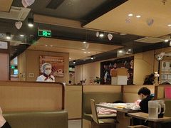 -海底捞火锅(宝龙广场夜宵主题店)