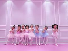 -芭芭拉舞蹈·星星演说家(珠江新城校区)