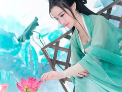 -九月鹰飞汉服摄影工作室