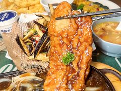 -树下时尚餐厅(翠园街店)