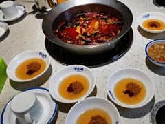 -钟大嘴牛杂串串火锅(龙泉总店)