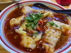 -八二小区抄手(龙湖上城天街店)