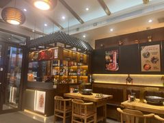 -青瓦餐厅·生鱼片·韩园烤肉(西塔店)